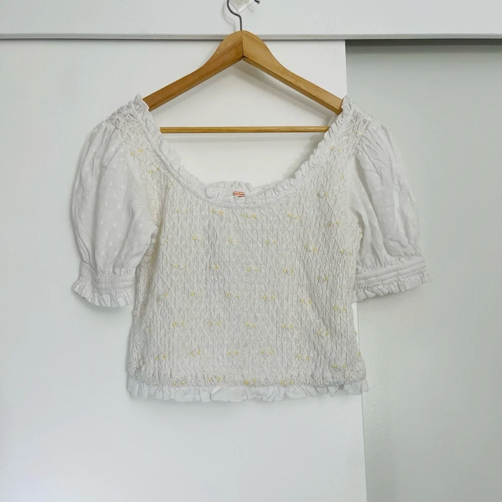 NWOT Free People Cecelia Embroidered Floral Cropped Top Blouse Size Medium